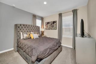 Solterra Resort Gorgeous Home 6BR Pool Game Room Near Disney - Davenport - 2