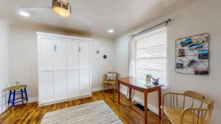 Charming Downtown Bungalow - King Bed, Office - Twin Falls - 1