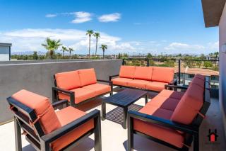 Townhome, Private Roof Terrace, Office, Garage - Scottsdale - 9
