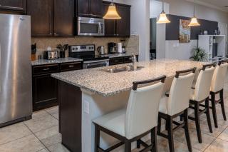 Amazing 6 Bedroom Home Pool & Spa Near Disney! - Kissimmee - 8