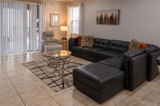 Amazing 6 Bedroom Home Pool & Spa Near Disney! - Kissimmee - 1