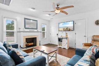 Seawalk Villa- 3 Blocks to Ocean- Pool- 5 Beds - Myrtle Beach - 5