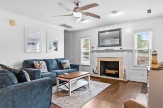 Seawalk Villa- 3 Blocks to Ocean- Pool- 5 Beds - Myrtle Beach - 3
