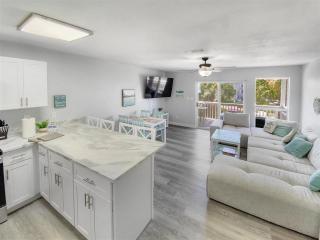 Blue Mtn Beach - SeaHaunts 5D - 2