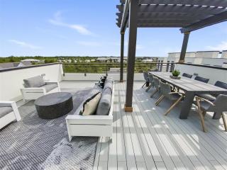 Blue Mtn Beach - The Crest 9 - 8