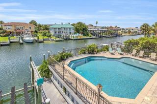 Waterfront Dream House Pool Golf Cart & Dock - 8
