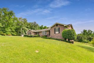 The Secluded 7-Acre Elegant Escape - Conyers - 9