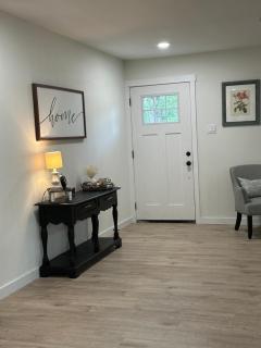 Hillside Room 3 - Tyler - 5