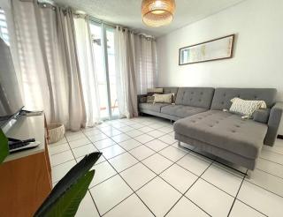Lovely 2 bedroom condo 2min walking to the beach - Monserrate - 2
