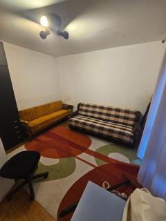 Stan na karaburmi - 8