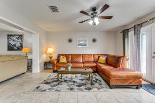 10 Mi to Adventure Island: Home w/ Fenced Yard! - 5