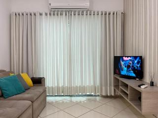 B163 - Apartamento em Bombas para 05 pessoas - 0