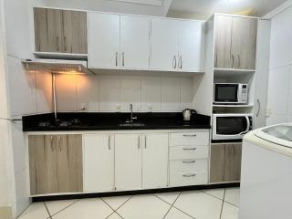 B163 - Apartamento em Bombas para 05 pessoas - 4