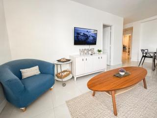 2 BEDROOM ON THE BEACH ! - Miami Beach - 0
