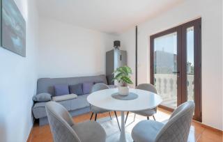 Awesome Apartment In Bibinje With Wifi - Bibinje - 8