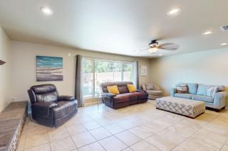 Geneva Drive Retreat - Tempe - 8