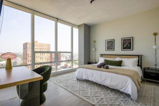 Modern Loft 15 Min from NYC with City View & Pool - Croxton - 0