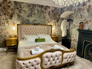 Secret Garden House - 7 bed Manor House with Hot Tub and Magical walled Gardens - Leyburn - 4