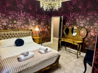 Secret Garden House - 7 bed Manor House with Hot Tub and Magical walled Gardens - Leyburn - 9