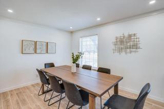 Stunning Dallas Home w Beautiful Yard Big Groups - Dallas - 5