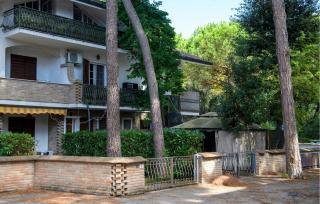 Nice Home In Marina Romea With Wifi - 1