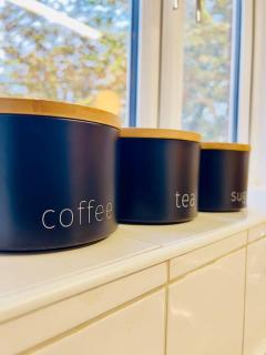 Beautiful 2-Bed City Centre Apartment with Balcony - 2