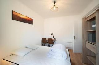 Appartement climatisé 3 chambres avec terrasse idéal pour 6 à 8 personnes - 2