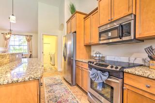 Hot Tub and Pool Tropical Retreat in Cape Coral! - Cape Coral - 2