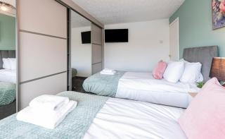 Chester home slps 5 by restfully - Saughall - 6