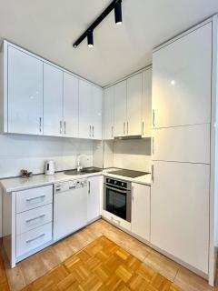 Elegant and Cozy Apartment in the City - B & C Street with Private Parking - Pristina - 7