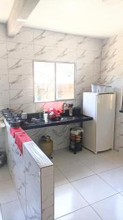 Casa Nova Bem Aconchegante Bairro tranquilo e pertinho de tudo Rua principal a Pituba e Praias Lojas Restaurantes e bares - 5