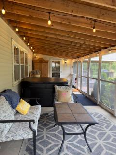 Waterfall Retreat Hot Tub, Pickleball, Fire Pit - 6