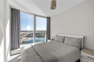 Belfast Central - Belfast - 1