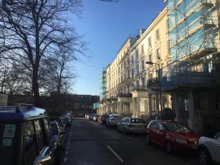 Stunning 2 Bedroom Apartment in Notting Hill - London - 3