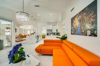 Private Pool, 8 Mi to Beach Chic Cape Coral Home - Cape Coral - 5