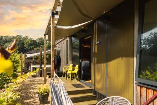 The Hive - Unique Hot Tub Cabin in Millport - 9