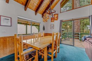 Near Northstar Wooded Retreat with Deck & Loft - Tahoe Vista - 1