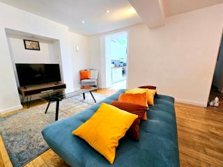 Charming Hyde Park Private Accommodation with Back Patio by Lancaster Gate and Paddington Station - Londra - 6