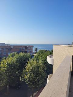 Ugly Duckling's House - Santa Marinella - 9