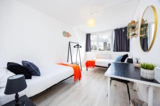 London Poplar Apartment - Sleep 4-5 - Ideal for Business Travellers & Contractors - near Canary Wharf and DLR Station - Parking tickets available on request - Londra - 6