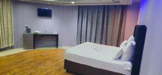 Adelina Hotel - Beestekraal - 6