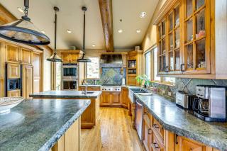 Mtn-View Ketchum Retreat, 1 Mi to Skiing! - Ketchum - 2