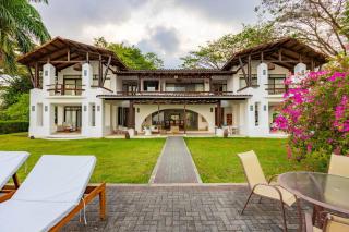Private Beach Mansion Ocean View at Tambor Hills - Tambor - 2