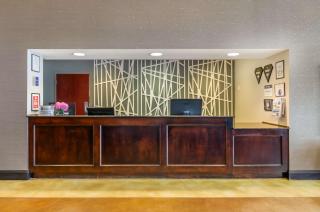 Best Western Plus Waynesboro - Waynesboro - 9