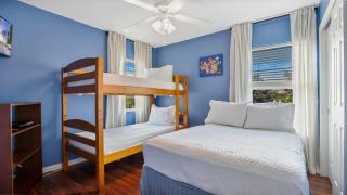 Quiet Corner Gem in Gated Crestwynd Bay - 6