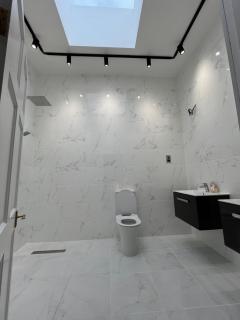 Medstead Lodge - Four Marks - 1