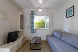 Apartments by the sea Mudri Dolac, Hvar - 582 - Vrboska - 3