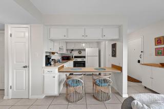 Cocoa Beach Condo - Cocoa Beach - 6