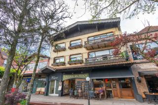 3 Quartos na Mais Incrível Localização de Gramado - 9