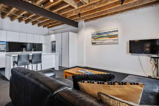 Gibson Mill waterfront warehouse apartment - 101 - Hobart - 1